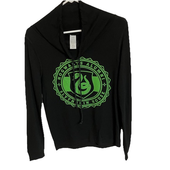 Harry Potter Slytherin  Quidditch Cowlneck Lightweight JRS XS Black Pullover - Picture 1 of 3